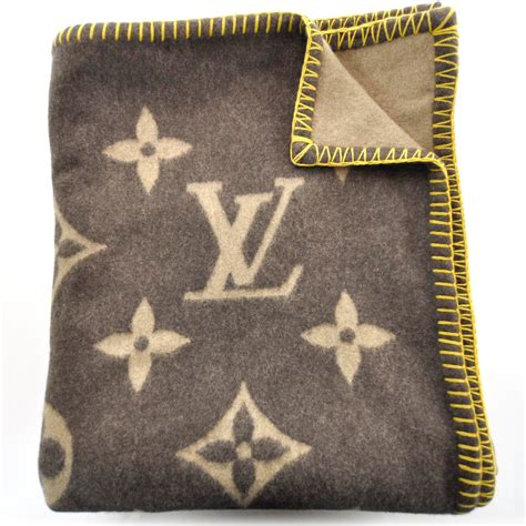 bootleg louis vuitton blanket